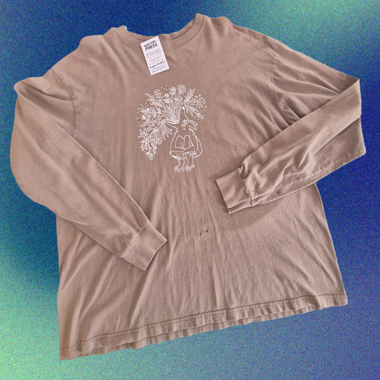 2XL: Floral Creature Tee