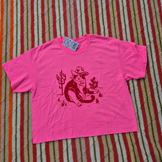 L: Howdy Cutie Tee