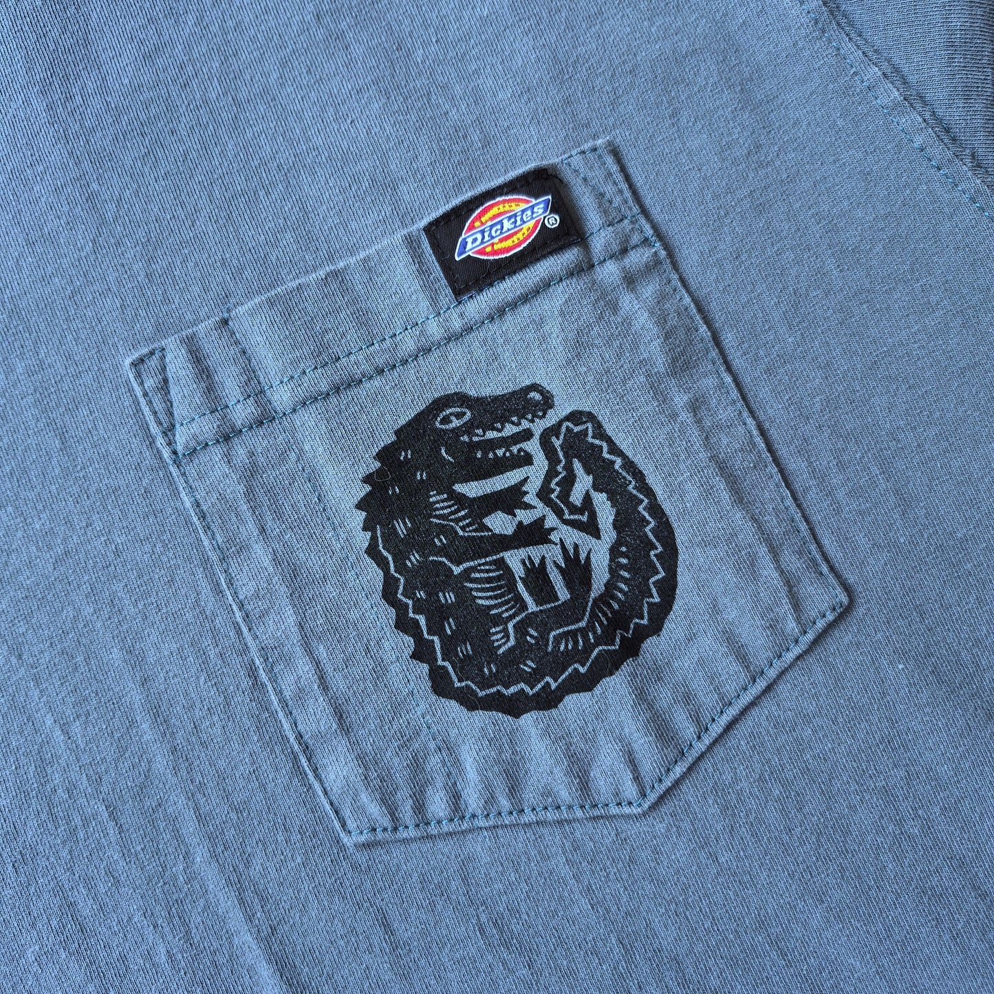 L: Block Printed Louisiana Critters Tee
