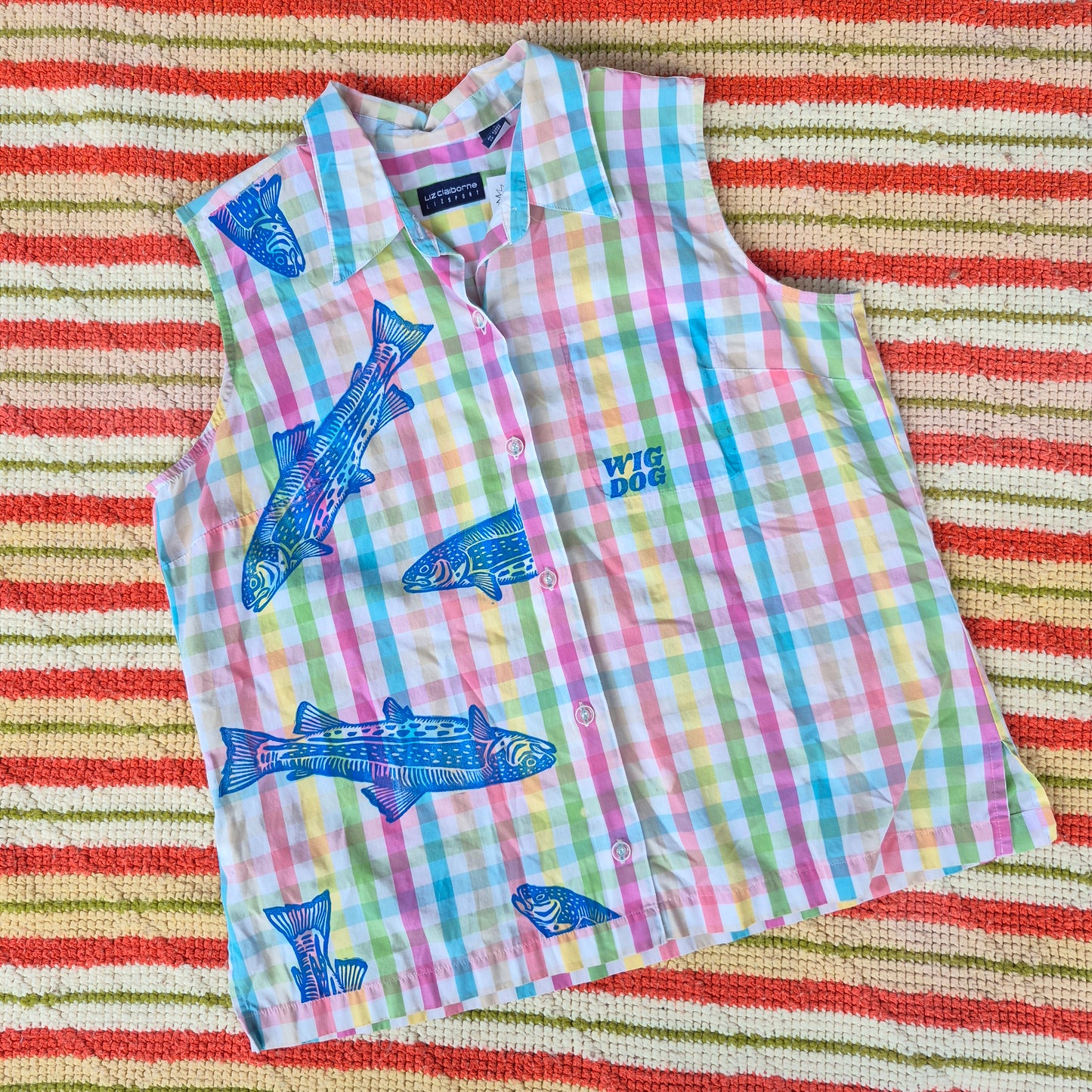 L: Sleeveless Fish Blouse