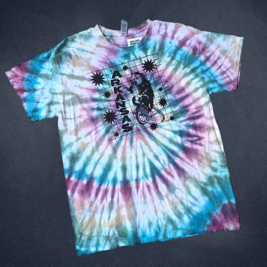 L: Arkansas Tee