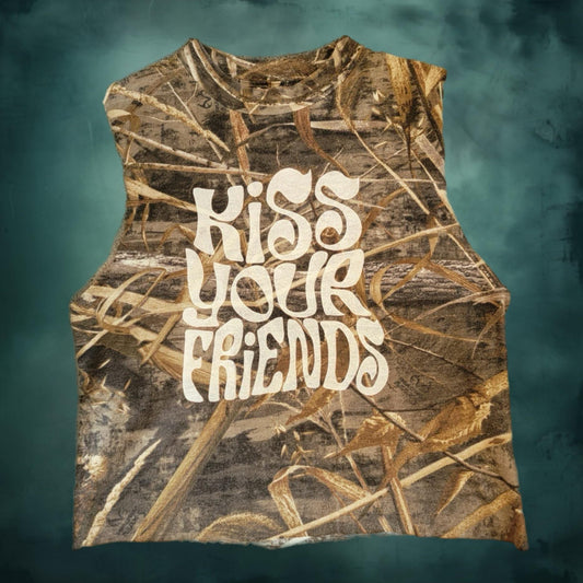 XS: Kiss Your Friends Tank