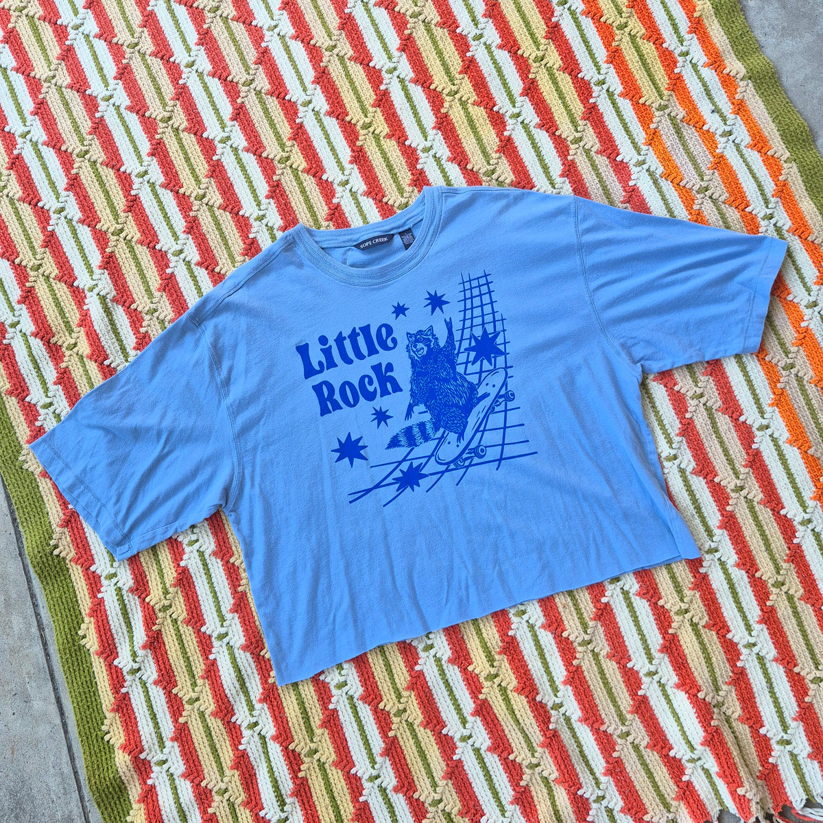 L: Little Rock Raccoon Tee