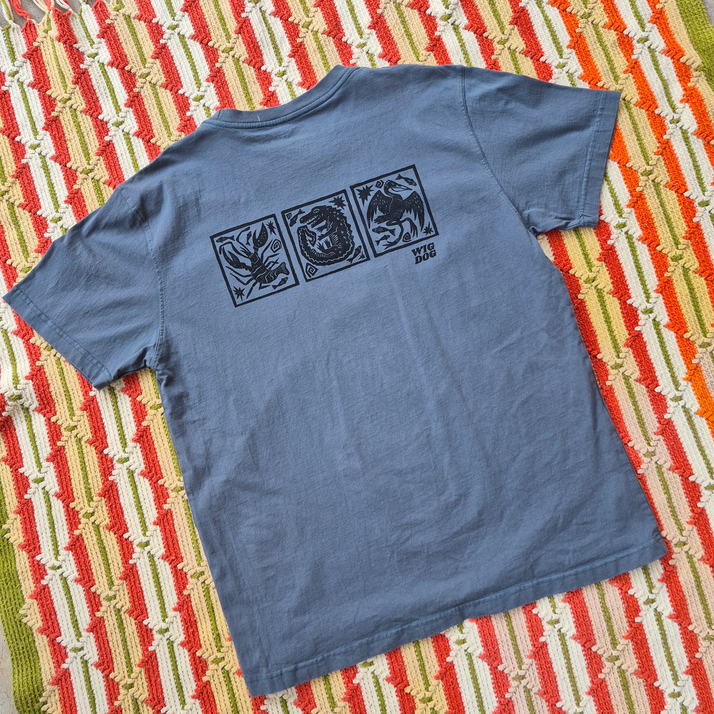 L: Block Printed Louisiana Critters Tee